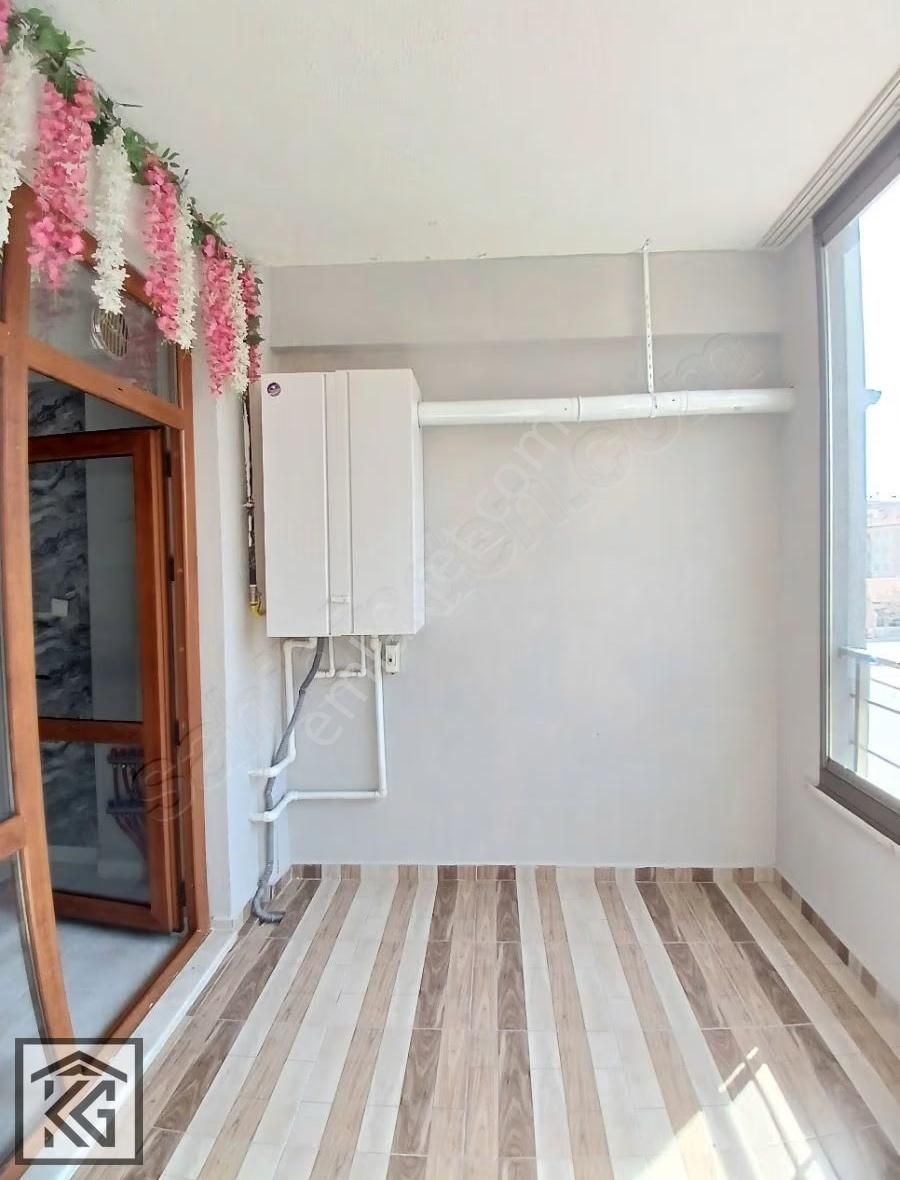 Kocalardan Ulubatlıhasan Mahallesi İl Jandarma Arakat Geniş 3+1 - Görsel 31