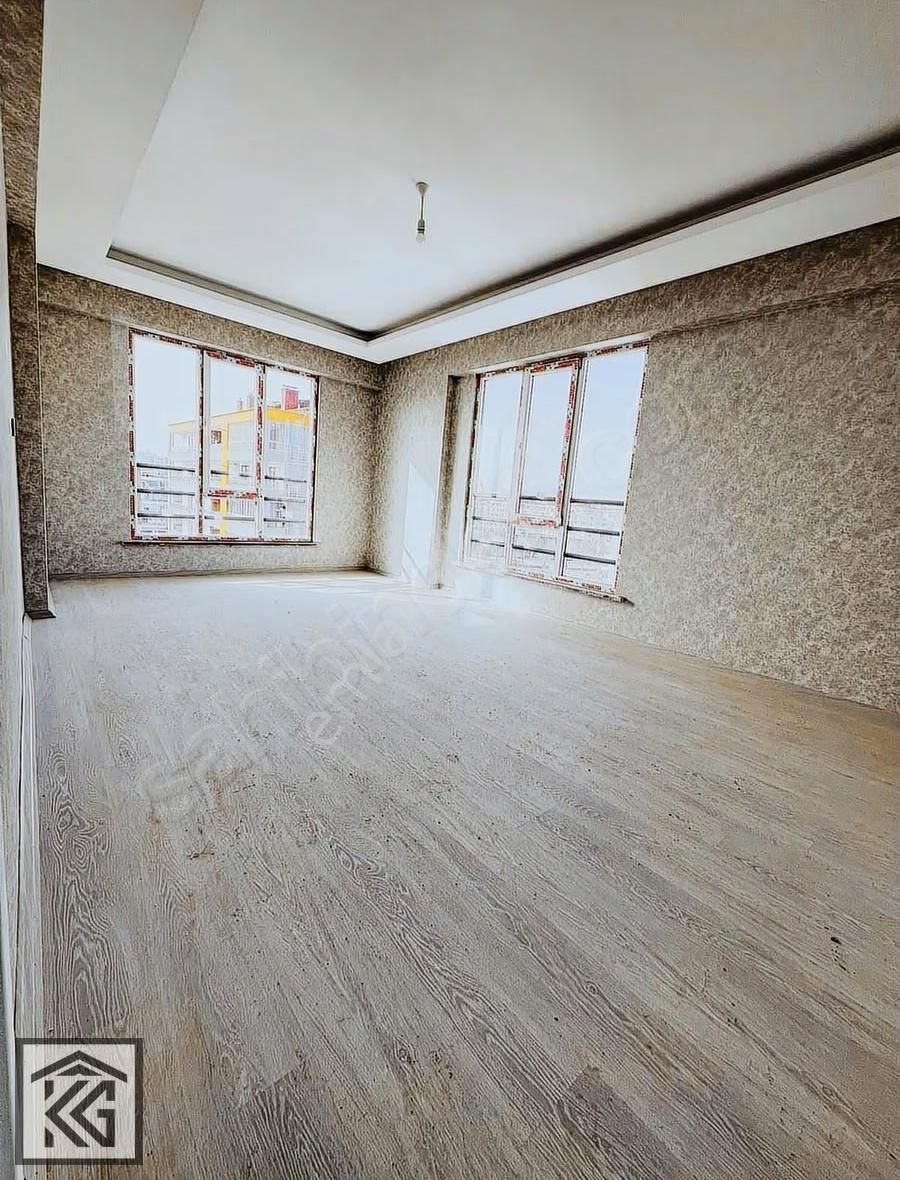 Akabe Mahallesi Adliye Şehir Hastanesi Yakını Kiralık 2+1 - Görsel 2