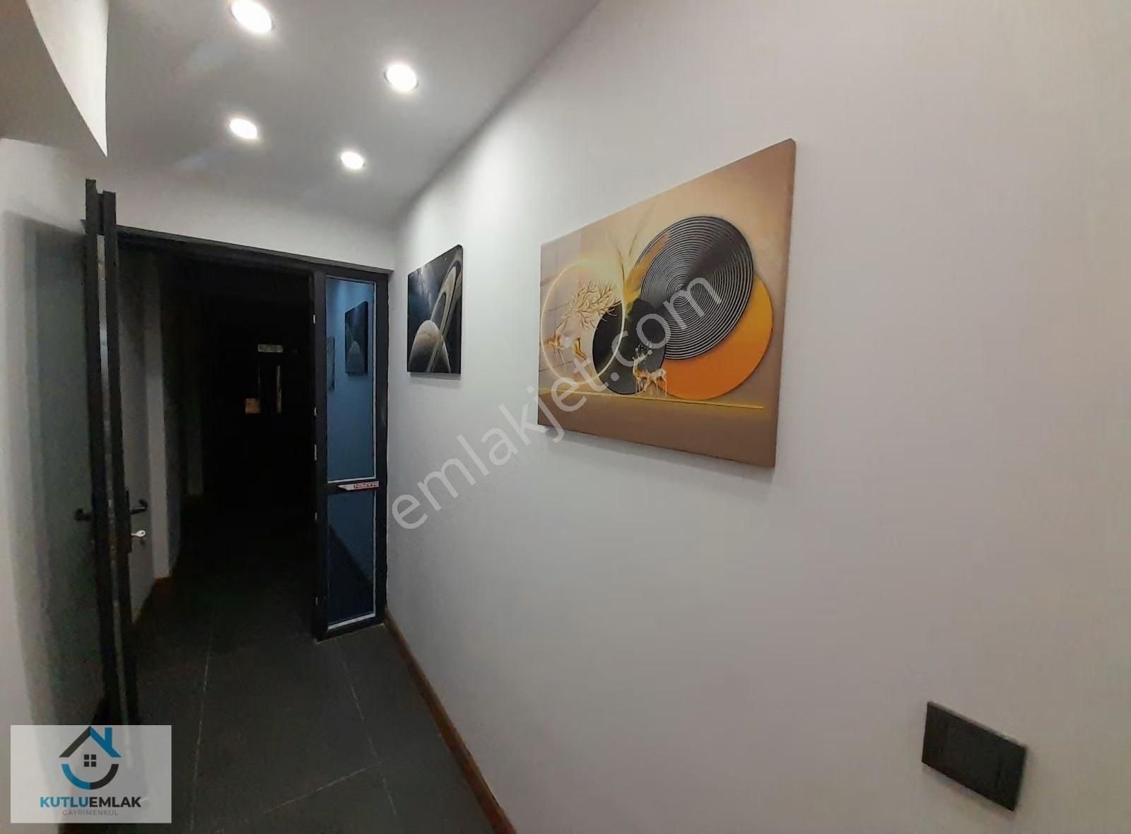 Altıntaş Mah 2+0 Satılık Lüks Daire Ofis Olarak Ta Kullanılabili