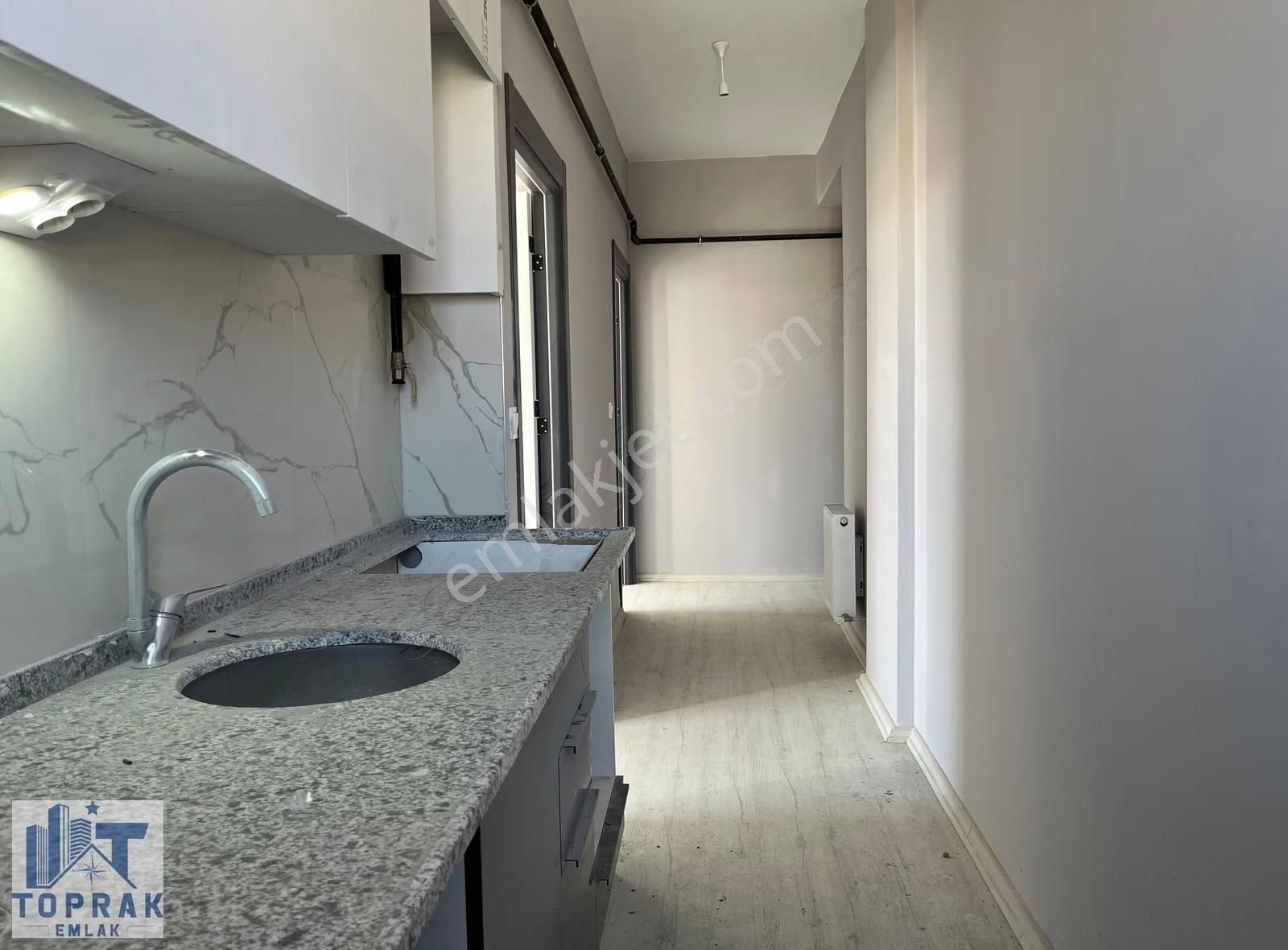 Toprak Emlak'tan Yeşiltepe Mh / İskanlı / 60m2 / Satılık 1+1 - Görsel 7