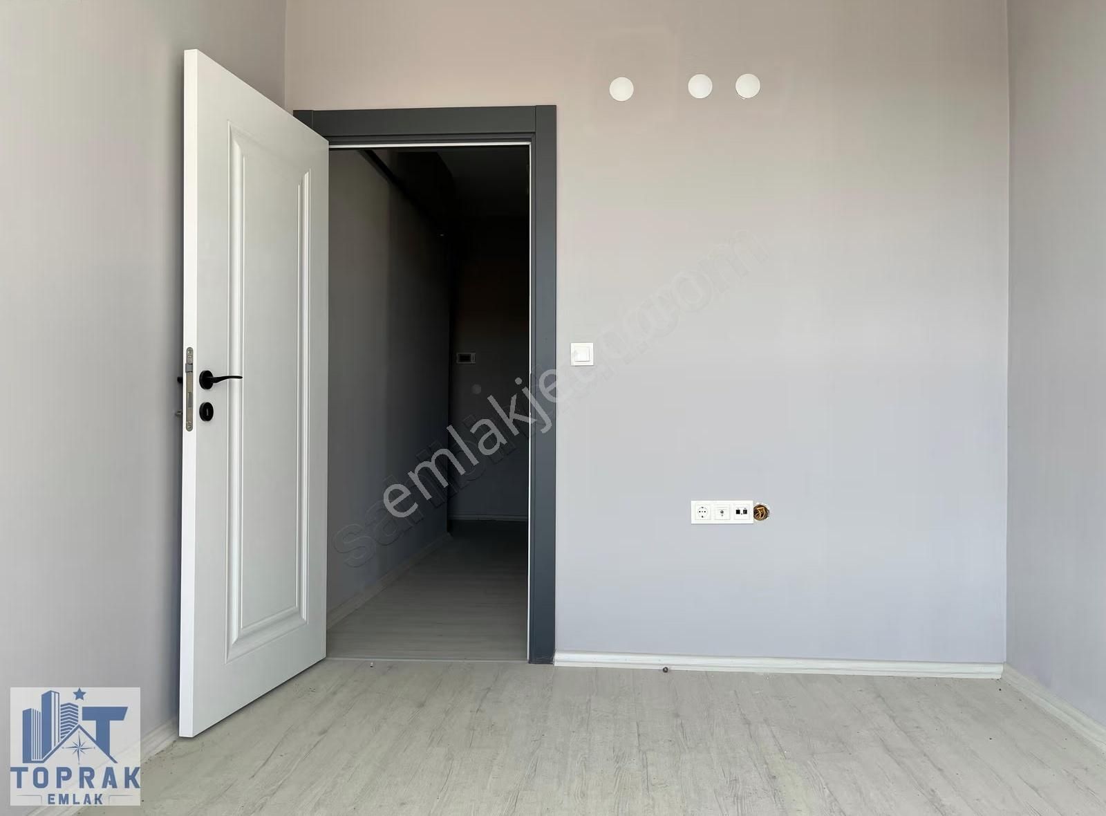 Toprak Emlak'tan Yeşiltepe Mh / İskanlı / 60m2 / Satılık 1+1 - Görsel 11