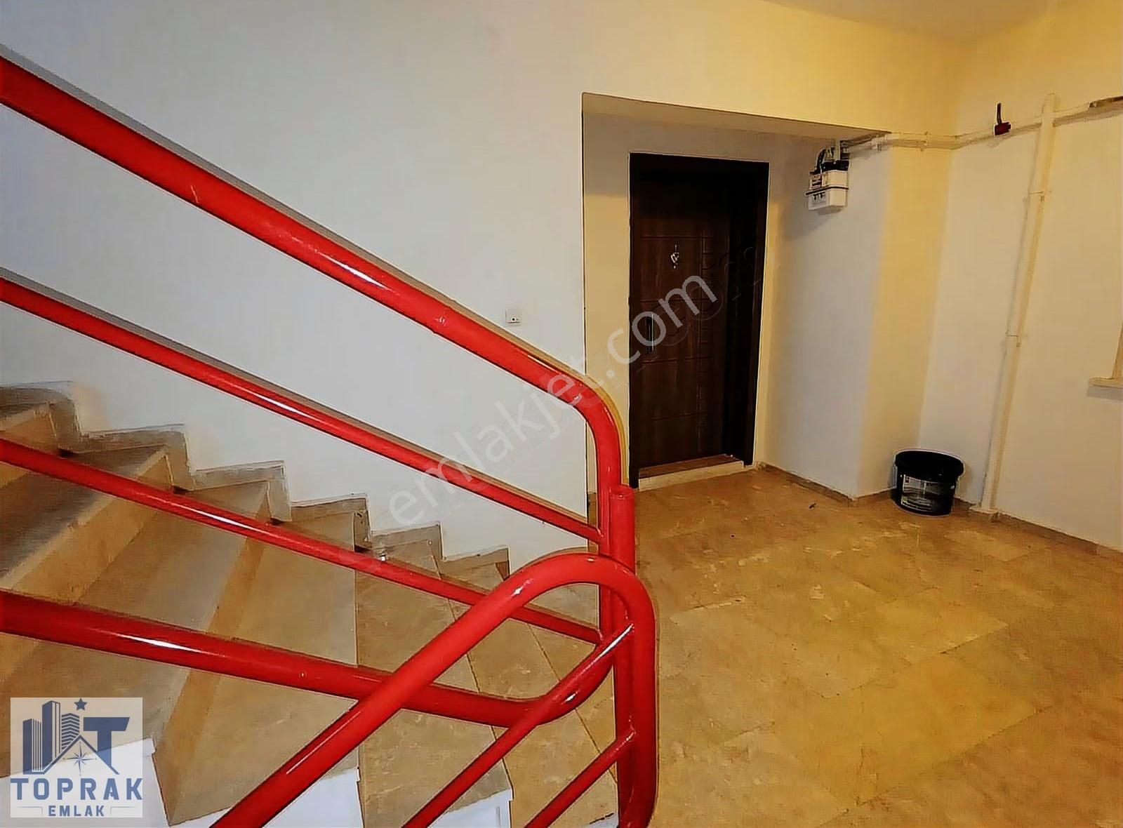 Toprak Emlak'tan Ihlamurkent Tokide Satılık Kilerli 3+1 Daire - Görsel 3