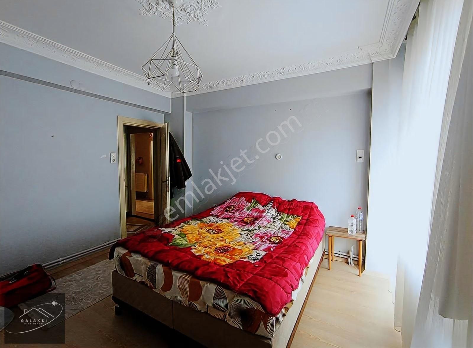 Depozito Yok Mükemmel Konum Mithatpaşa Geniş 2+1 Kiralık Daire - Görsel 12