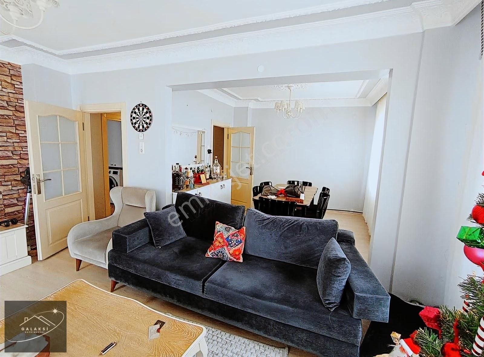 Depozito Yok Mükemmel Konum Mithatpaşa Geniş 2+1 Kiralık Daire - Görsel 6