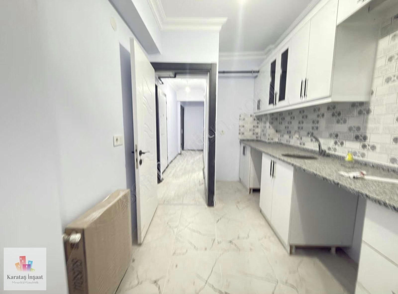 Karataş'tan Uygun Fiyat Ön Cephe Meydan'da 2+1 Sıfır Ara Kat - Görsel 13