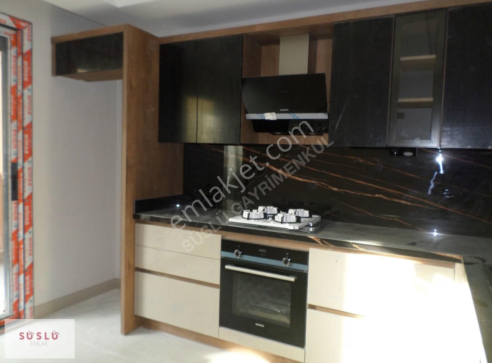 Ayvalık 150evlerde Satılık 2+1 Daire - Görsel 13