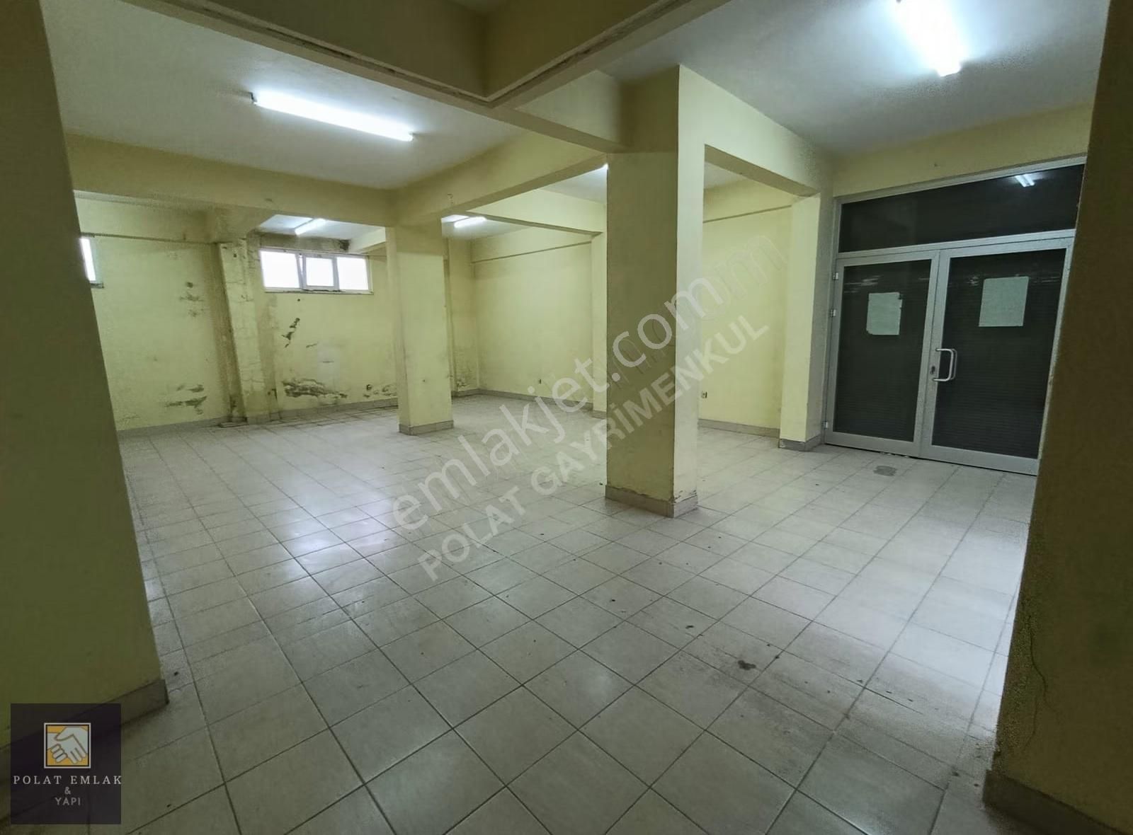 Kiralık Dükkan- 90 M2- Caddeye Yakın- Wc Li- Düz Ayak - Görsel 7