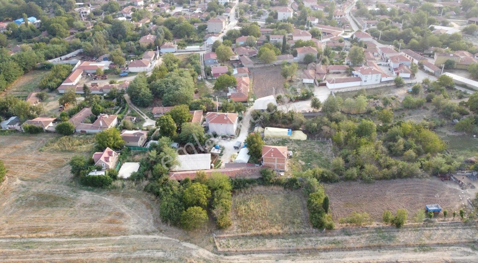 Ertuğrul Köyde 380 M² Satılık %30 2,5 Kat İmarlı Arsa (tek Tapu) - Görsel 3