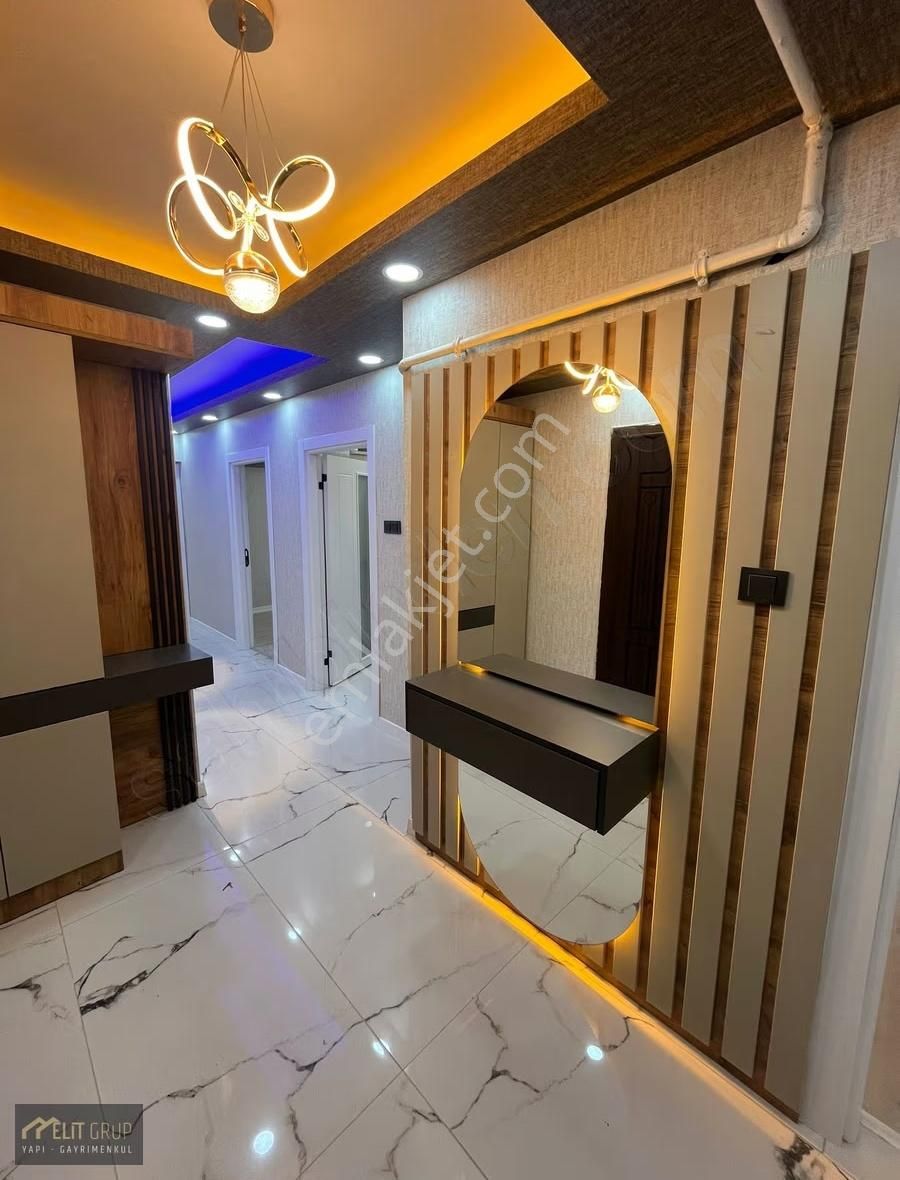 İstasyon Mahallesinde Ön Cepheli Full+full Yapılı Satılık Daire - Görsel 9