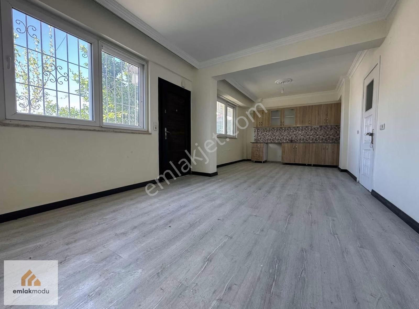 Patlangıç Mahallesi'nde Deniz Manzaralı Satılık 6+2 Daire - Görsel 21