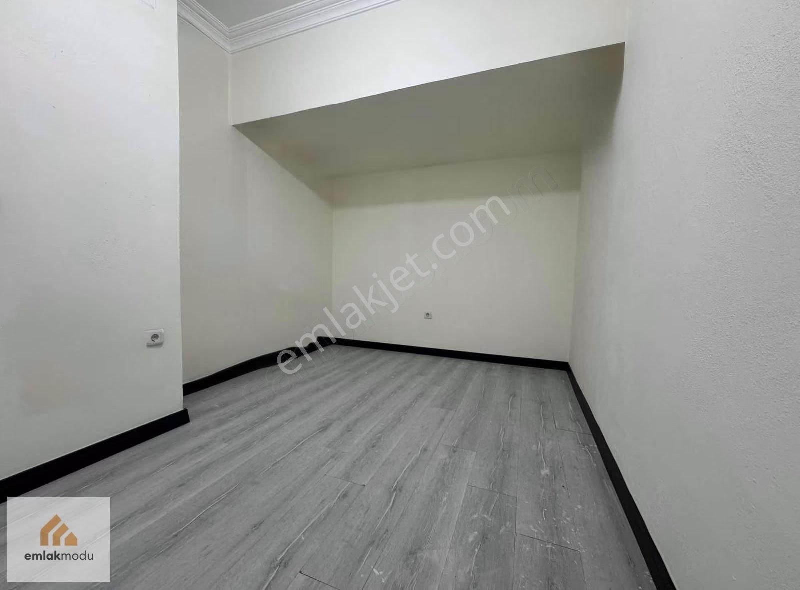 Patlangıç Mahallesi'nde Deniz Manzaralı Satılık 6+2 Daire - Görsel 2