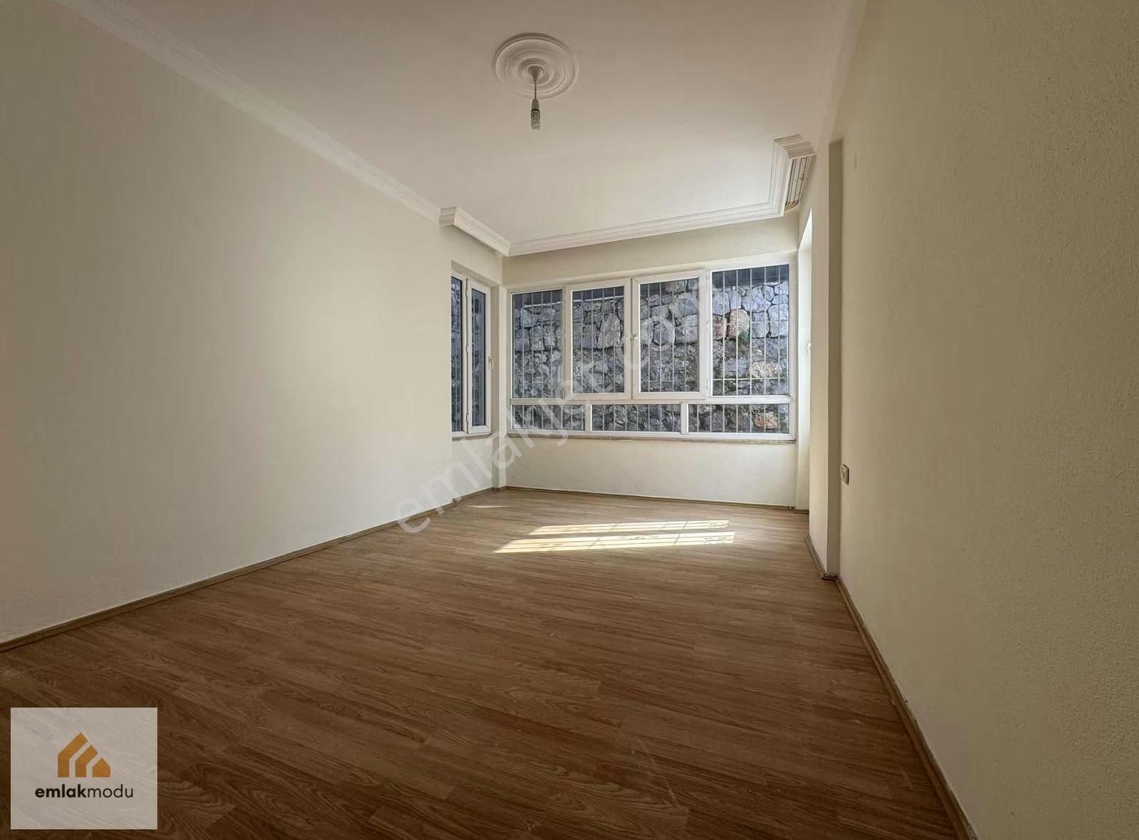 Patlangıç Mahallesi'nde Deniz Manzaralı Satılık 6+2 Daire - Görsel 4