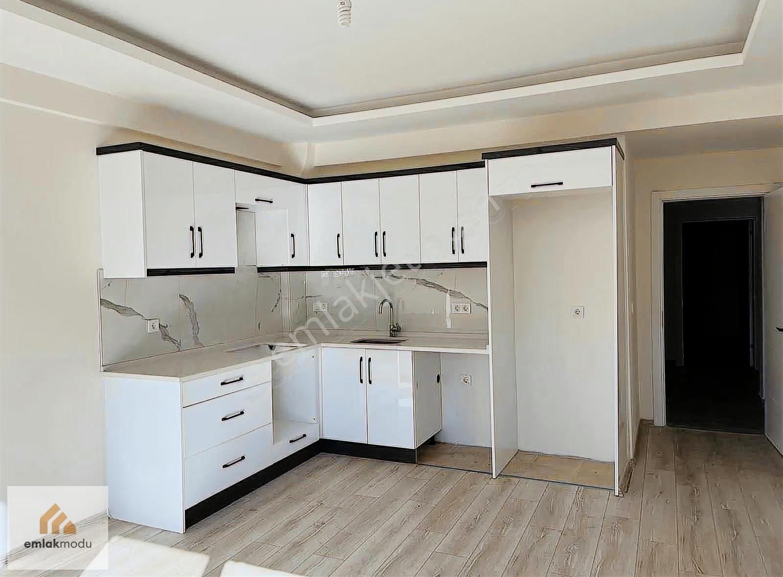 Fethiye De Asansörlü Binada Satılık 2+1 Ara Kat Daire - Görsel 3