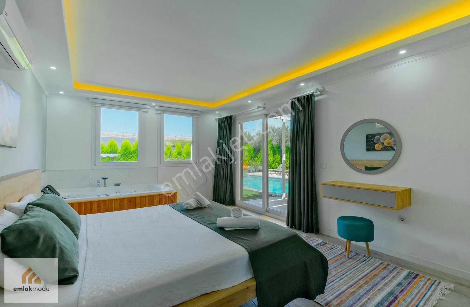 Fethiye Merkezi Lokasyonda 2+1 Eşyalı Müstakil Villa - Görsel 22