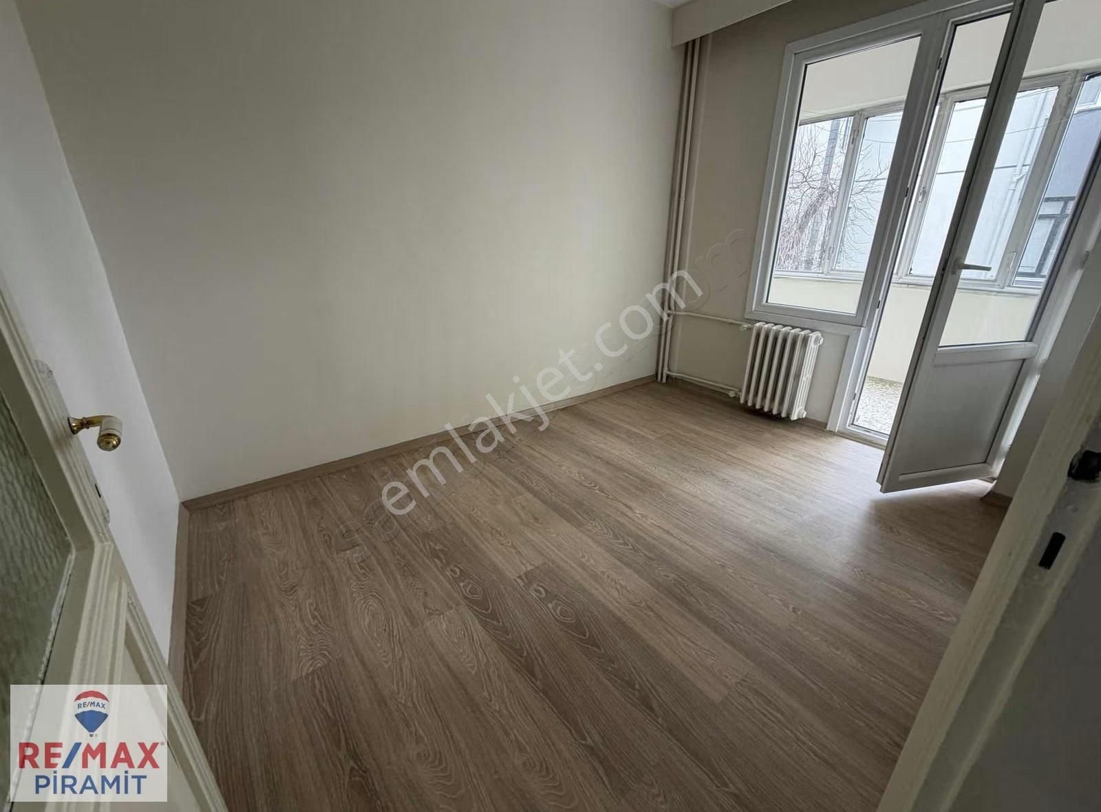 Acıbadem Marmara Sitesinde Fırsat 3+1 Kiralık Daire - Görsel 11