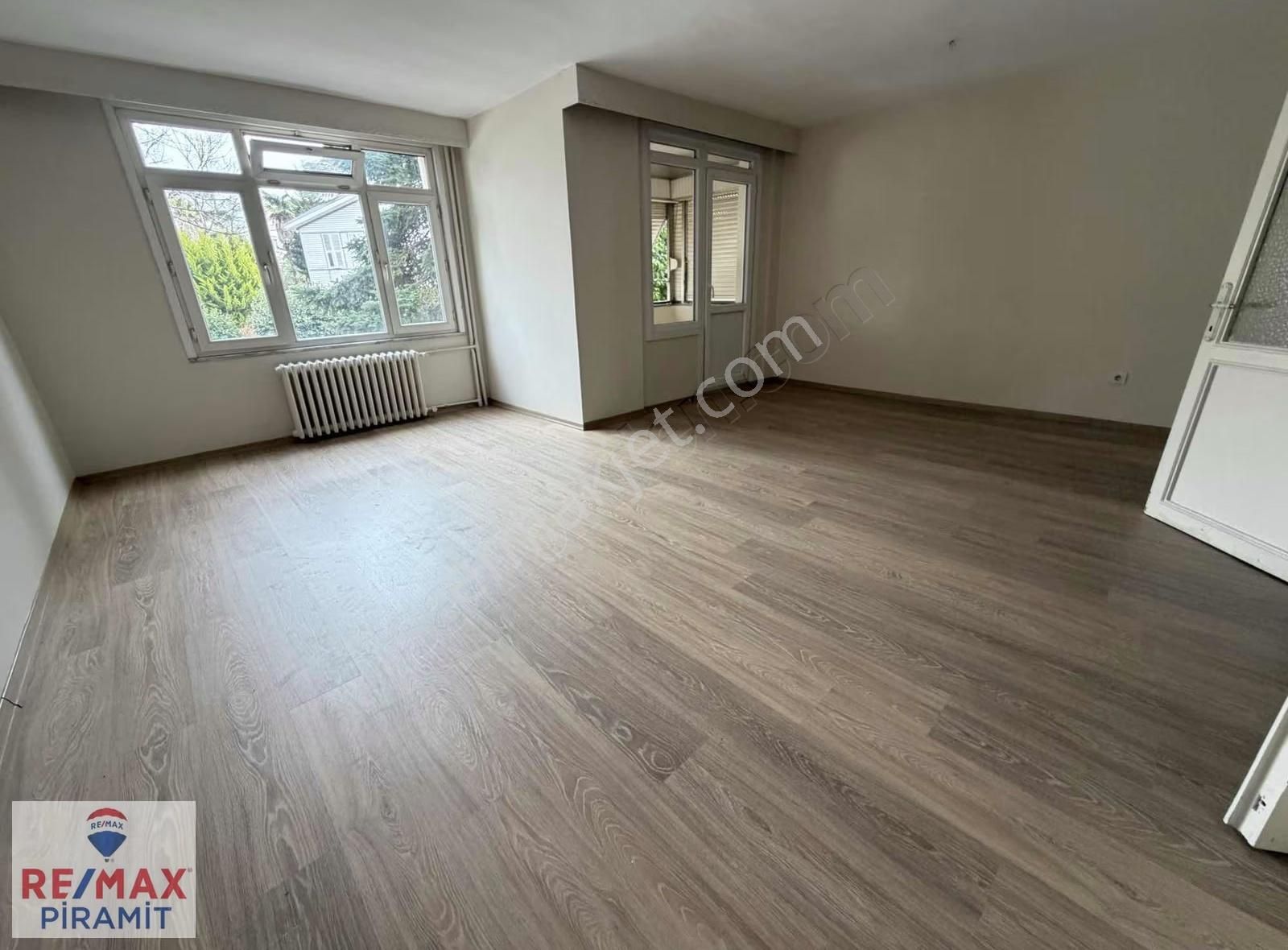 Acıbadem Marmara Sitesinde Fırsat 3+1 Kiralık Daire - Görsel 2