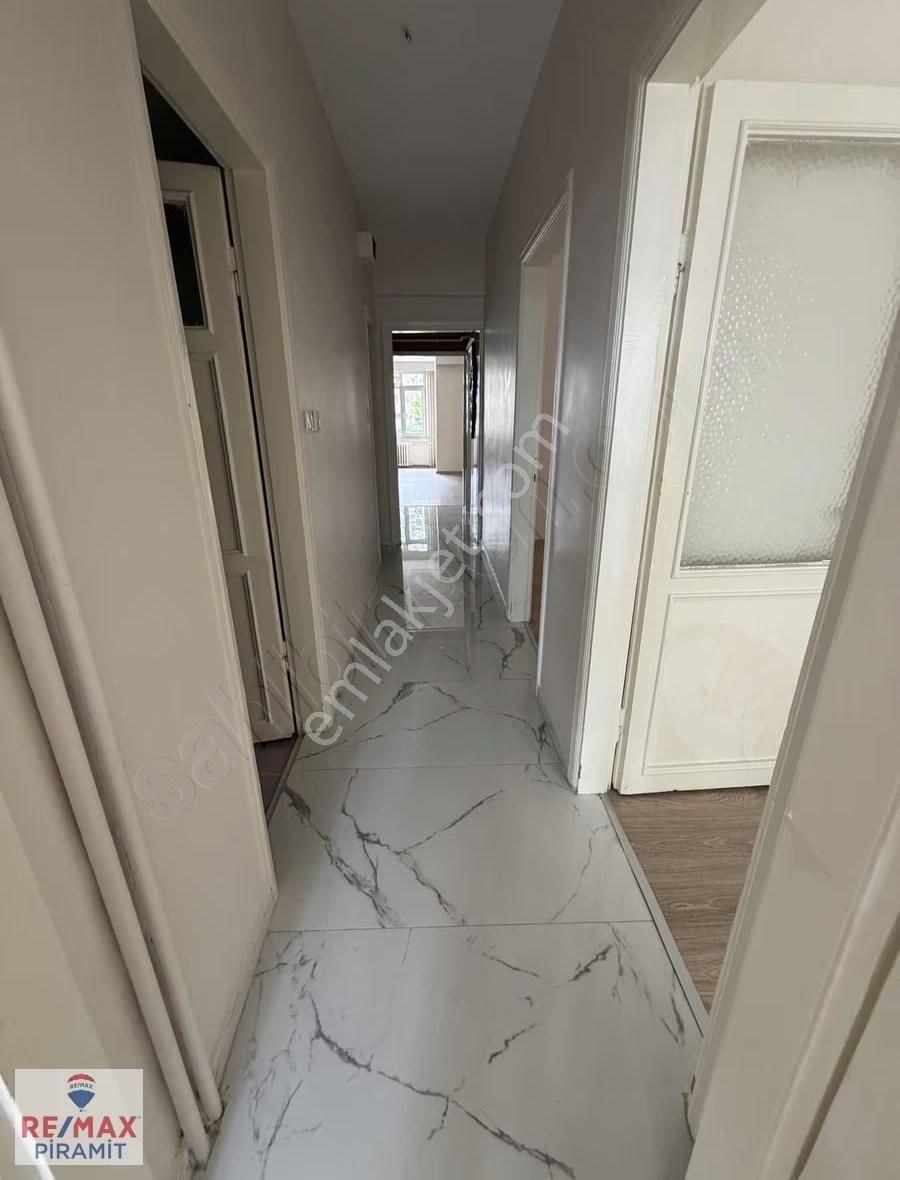 Acıbadem Marmara Sitesinde Fırsat 3+1 Kiralık Daire - Görsel 7