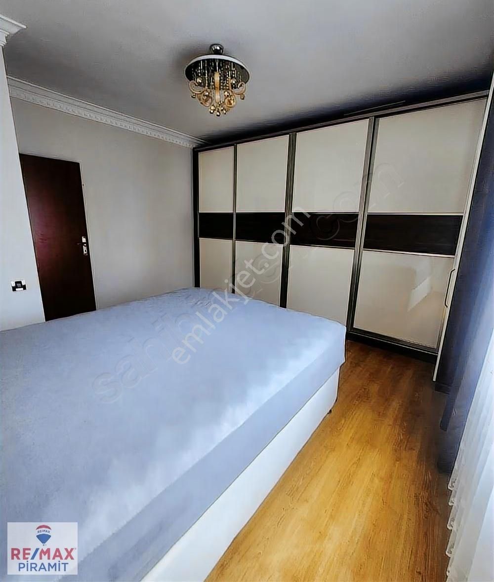 Gökdeniz Sitesinde Arakat İçerisi Bakımlı - Görsel 18