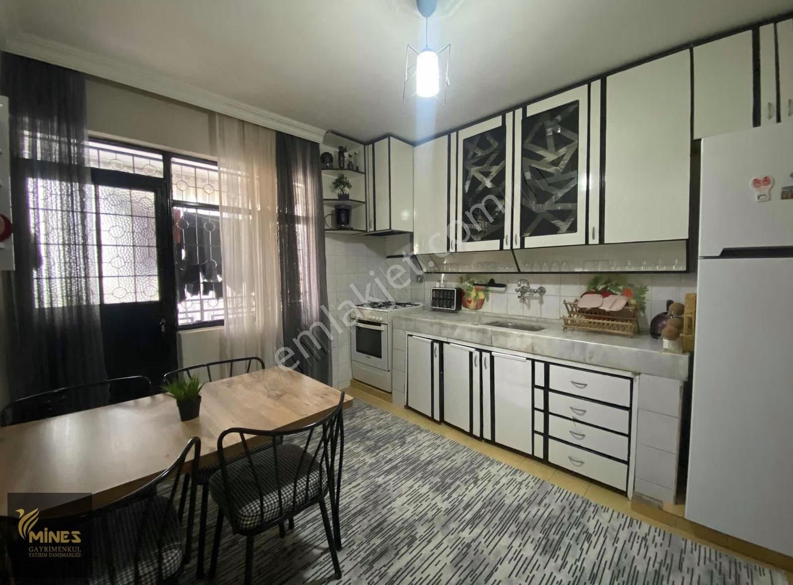 Sekiz Eylülde Hastane Ve Okullara Yakın 110 M² 2+1 Satılık Daire - Görsel 7