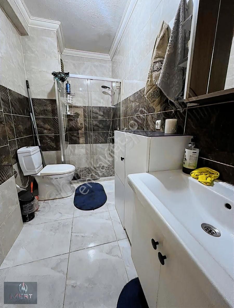 Metroya 2 Dk 2+1 Güney Cephe Asansörlü Balkonlu İskanlı Ara Kat - Görsel 5