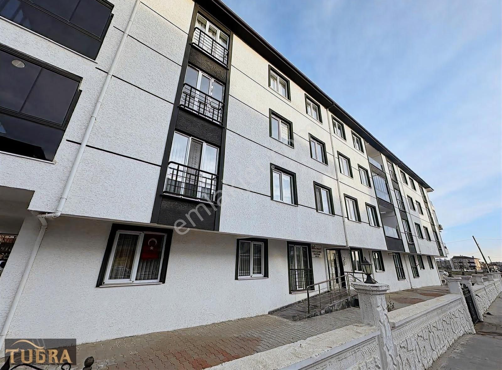 Tuğra'dan Çobançeşme Mah. 2 Yaşın'da 2+1 A.mutfak Satılık Daire