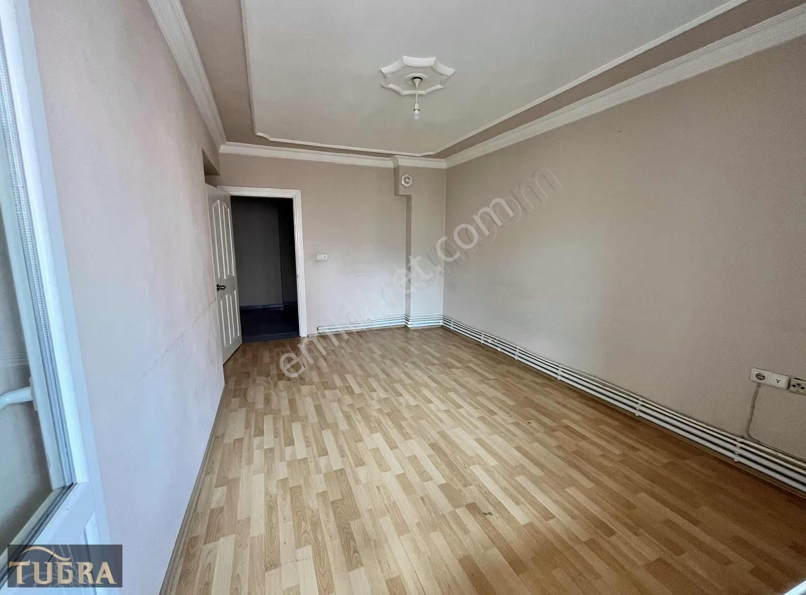 Tuğradan Reşadiye'de Arakat 2+1 Balkonlu Satılık Daire - Görsel 16