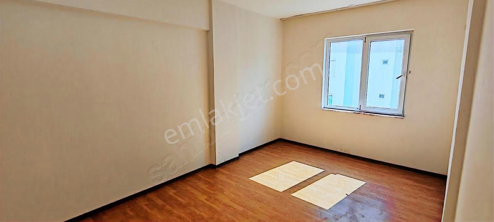 Güzeloba Ortaokulu Arkası Sitede Asansörlü 3+1ayri Mutfak 29000 - Görsel 4