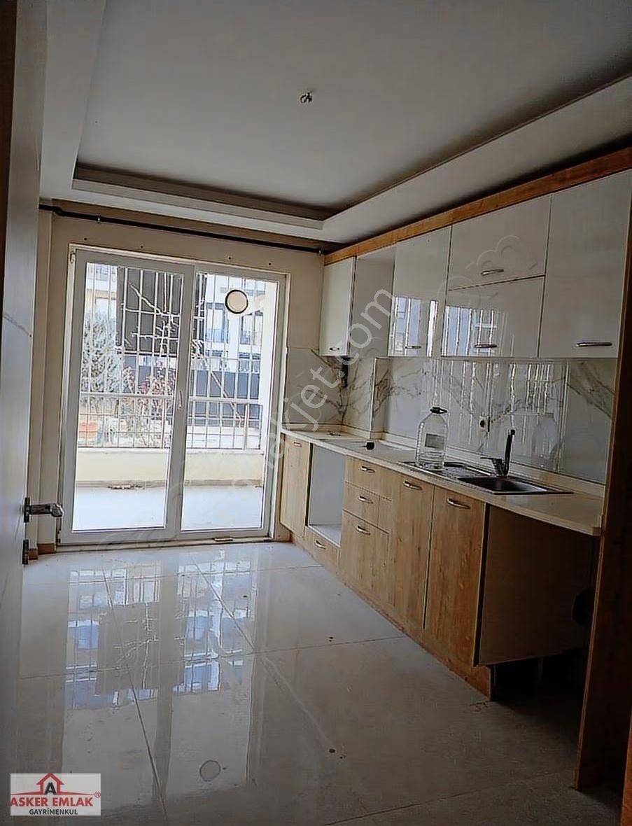 Asker Emlak Hasanağa Sıte İçerisinde 3+1 M2 140 - Görsel 14