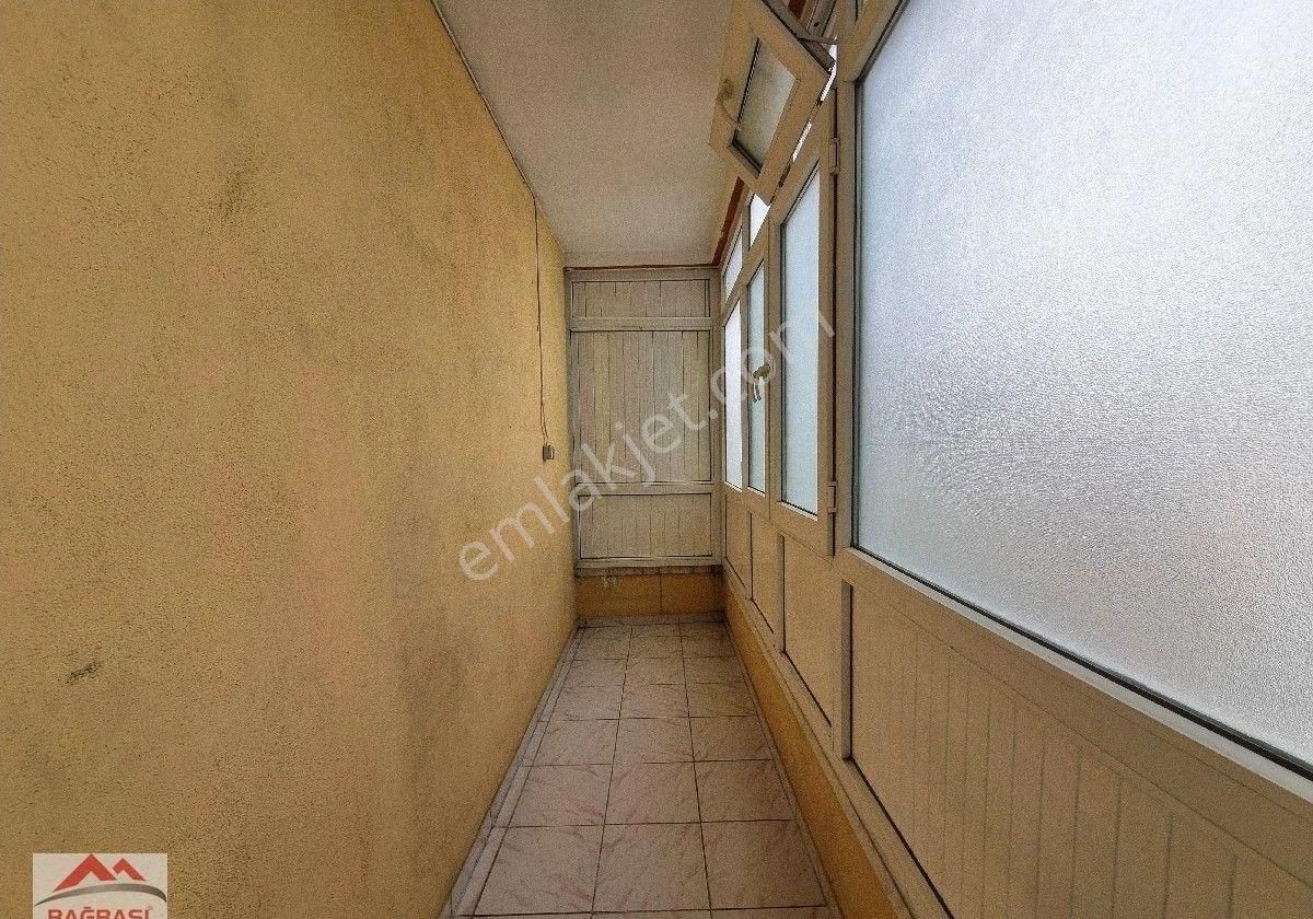 Kardeşler'de 2+1 Yüksek Giriş (altta Dairevar) 2-balkonlu Yapılı - Görsel 19