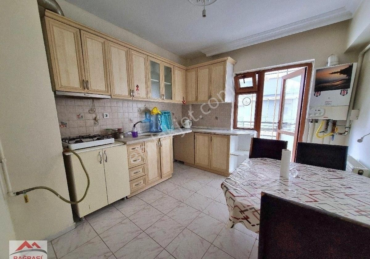 Kardeşler'de 2+1 Yüksek Giriş (altta Dairevar) 2-balkonlu Yapılı - Görsel 22