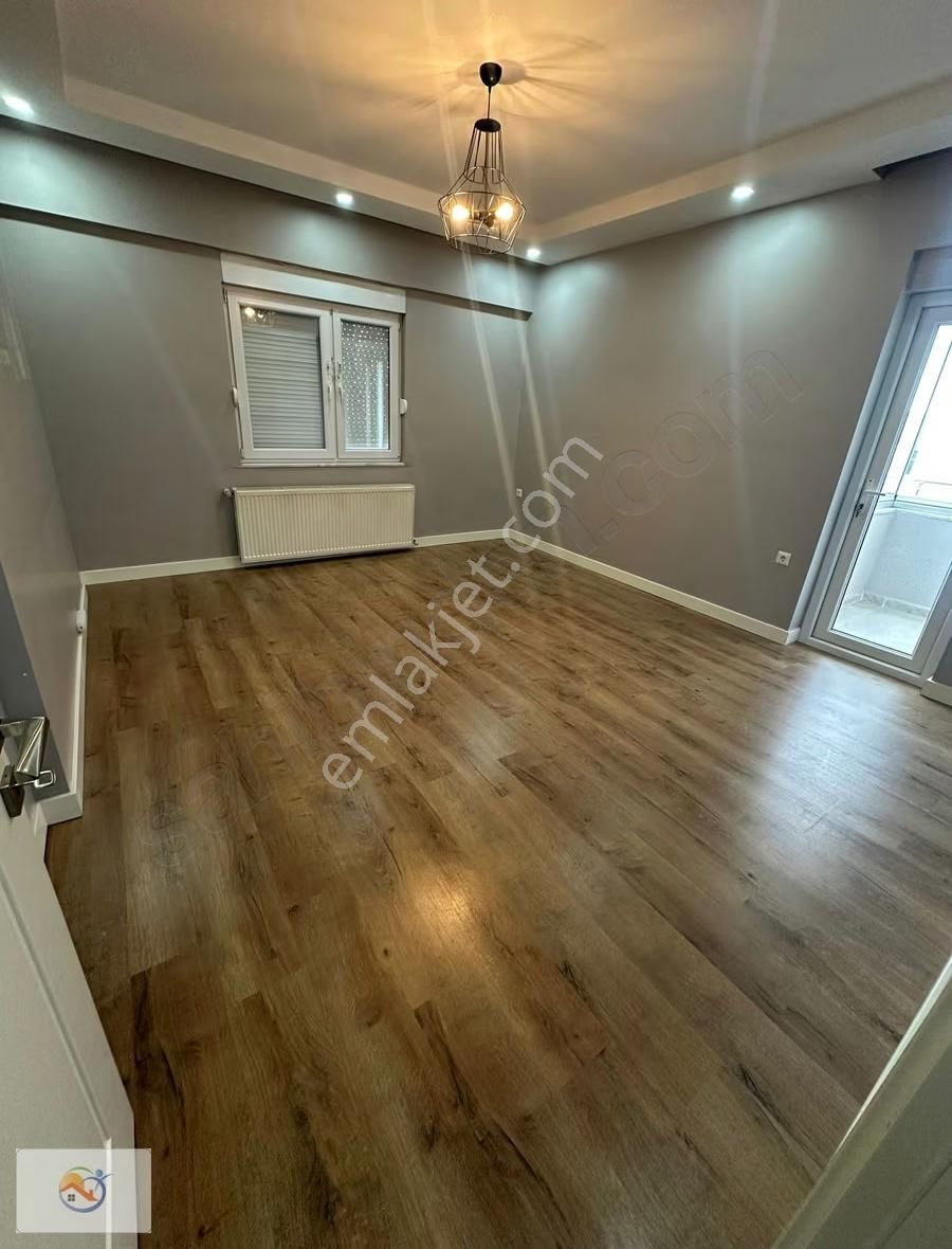 Prestij Evleri Sitesinde Kısmi Eşyalı Kiralık 3+1 Daire - Görsel 20