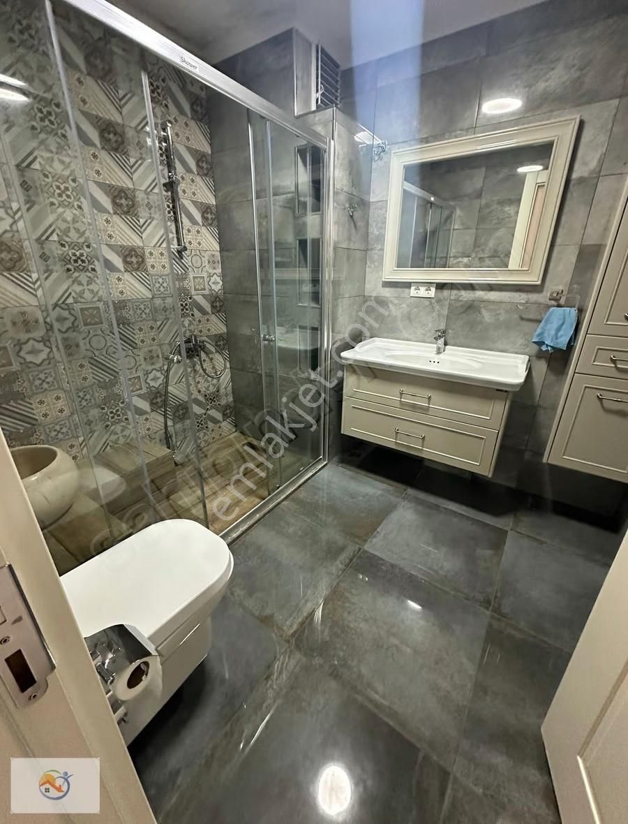 Prestij Evleri Sitesinde Kısmi Eşyalı Kiralık 3+1 Daire - Görsel 8