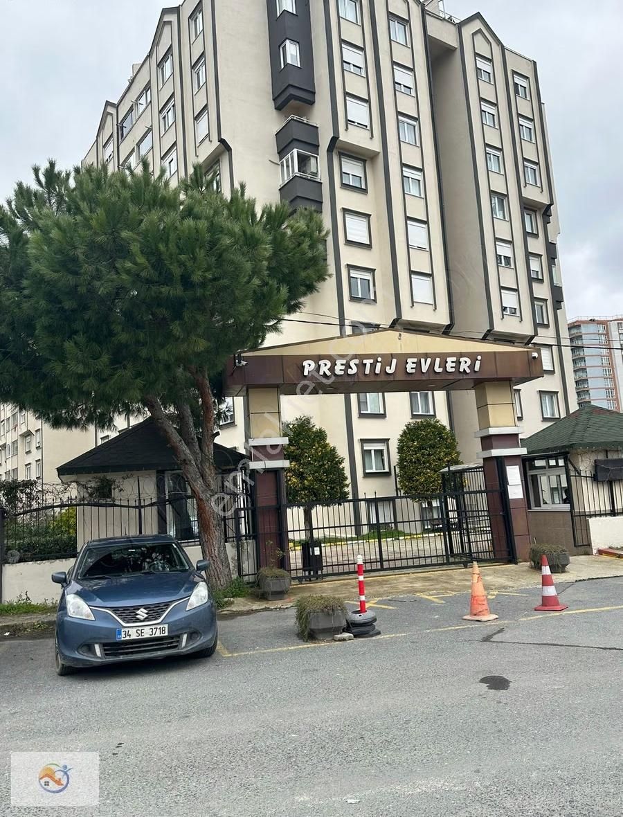 Prestij Evleri Sitesinde Kısmi Eşyalı Kiralık 3+1 Daire