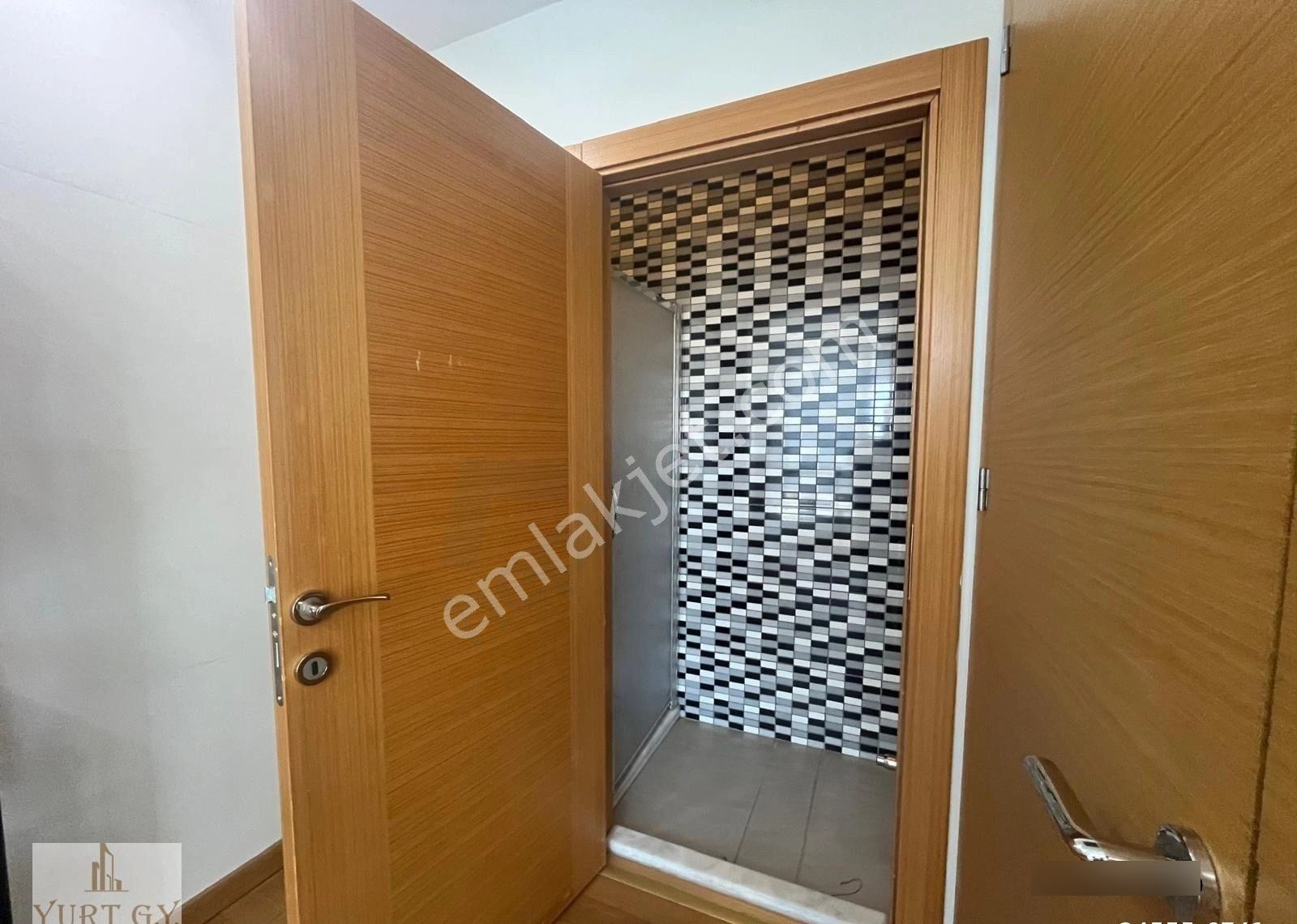 Nish İstanbul 112 M2 Kısmi Mobilyalı 2+1 Kiralık Ofis - Görsel 10