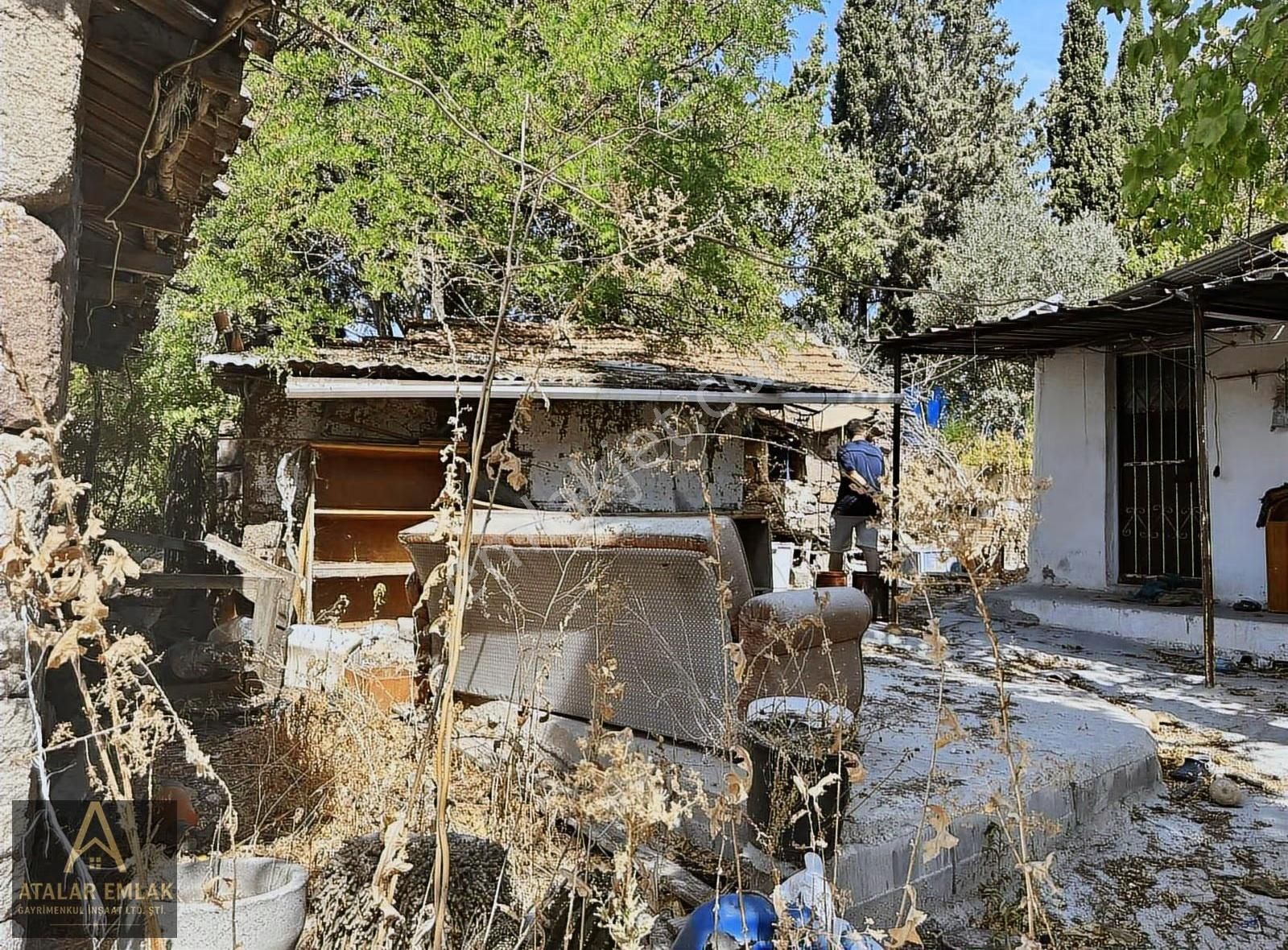 Atalar Gayrimenkulden Deniz Manzaralı Avlulu Ev - Görsel 4