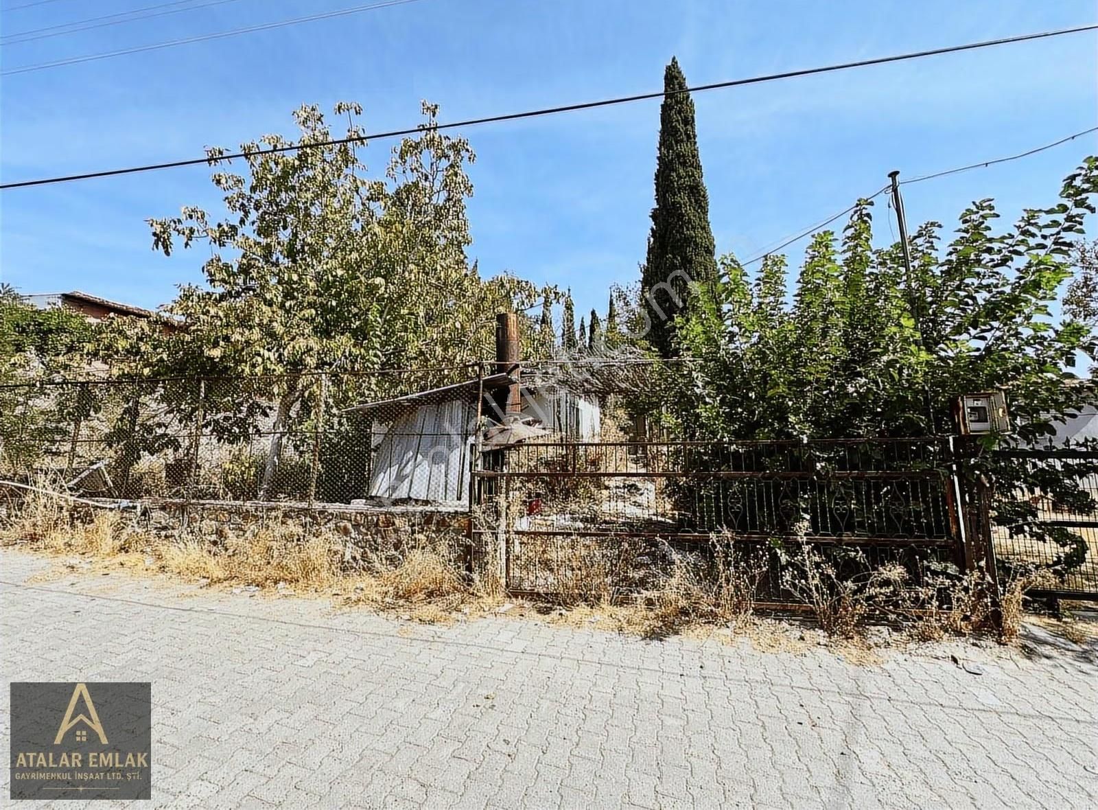Atalar Gayrimenkulden Deniz Manzaralı Avlulu Ev - Görsel 23