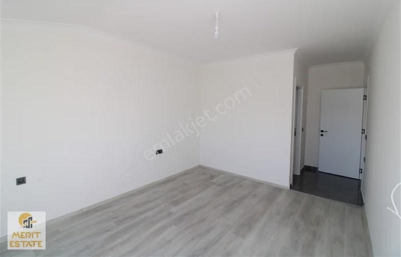 Mahmutlar Merkez Eşyasız Kiralık 2+1 Dubleks Daire - Görsel 14