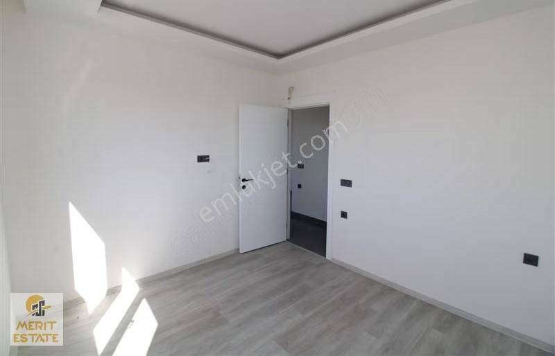 Mahmutlar Merkez Yenib Bina Eşyasız Kiralık 1+1 Daire - Görsel 18