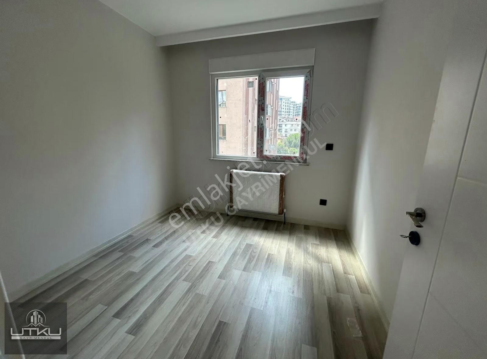 Utkudan Bostancıda Balkonlu Ebeveynli Sıfır Binada Satılık 3+1 - Görsel 16