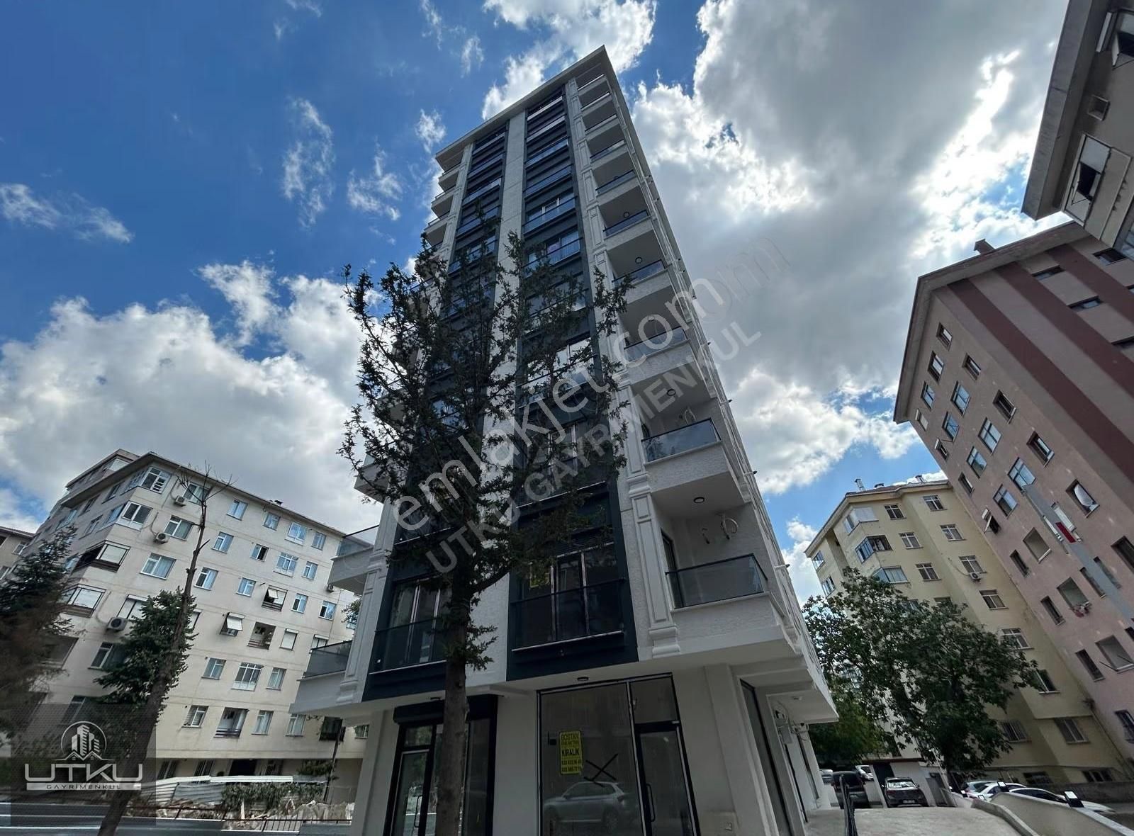 Utkudan Bostancıda Balkonlu Ebeveynli Sıfır Binada Satılık 3+1 - Görsel 27