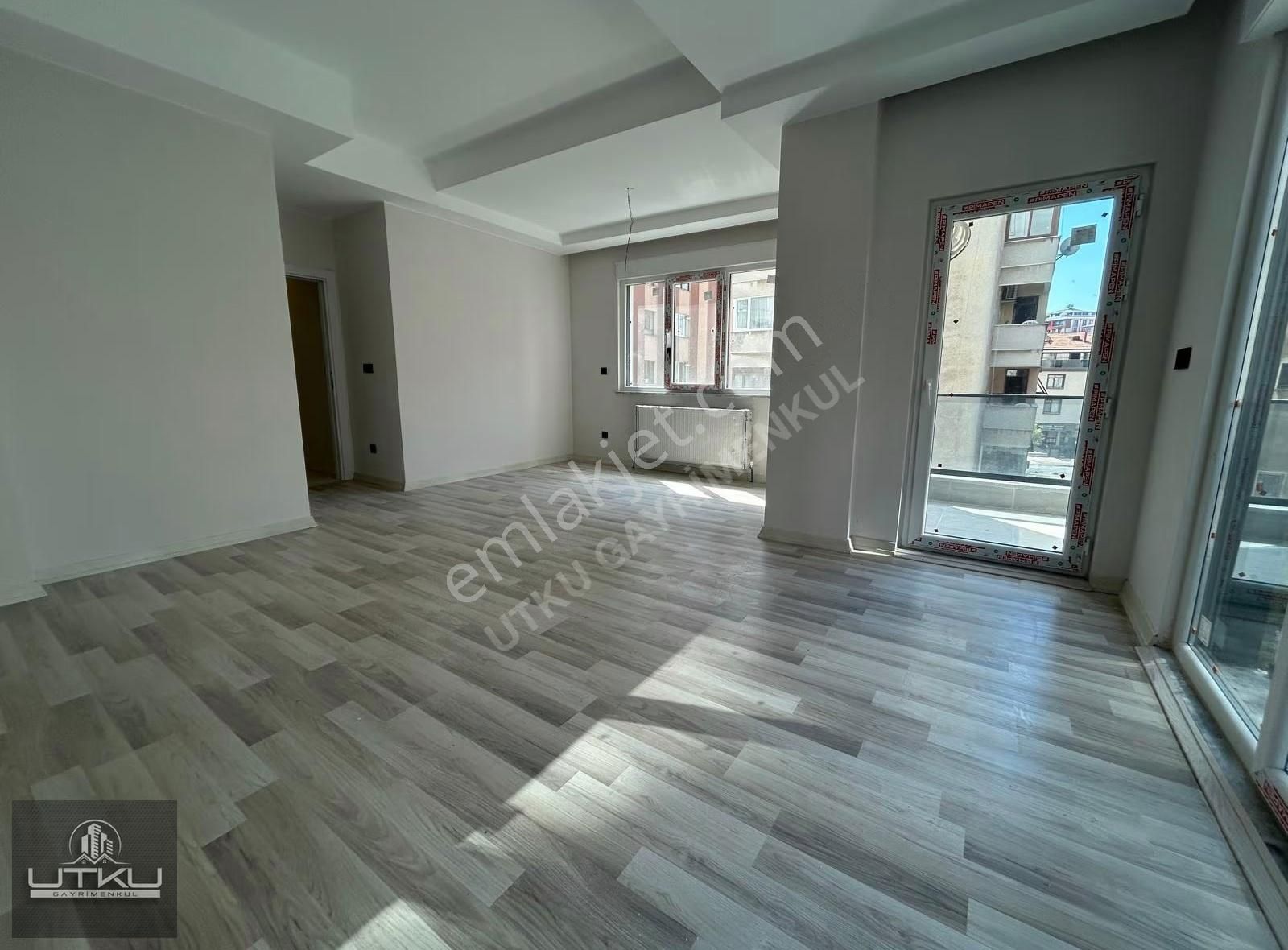 Utkudan Bostancıda Balkonlu Ebeveynli Sıfır Binada Satılık 3+1 - Görsel 7