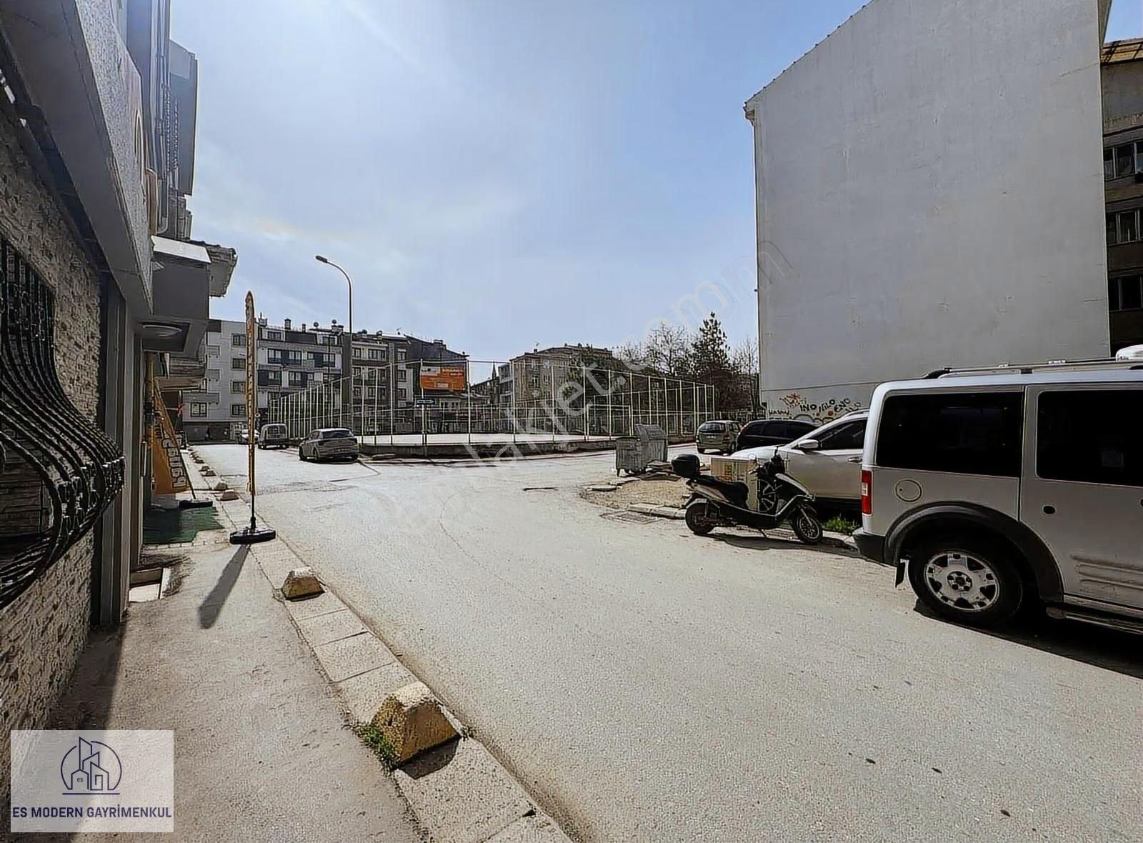 Abonelikleri Açık Yenibağlar'da 1+1 Eşyalı Temiz Daire - Görsel 20