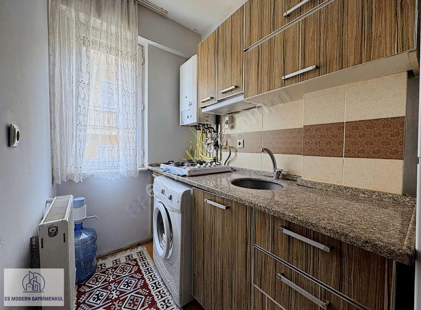 Abonelikleri Açık Yenibağlar'da 1+1 Eşyalı Temiz Daire - Görsel 10