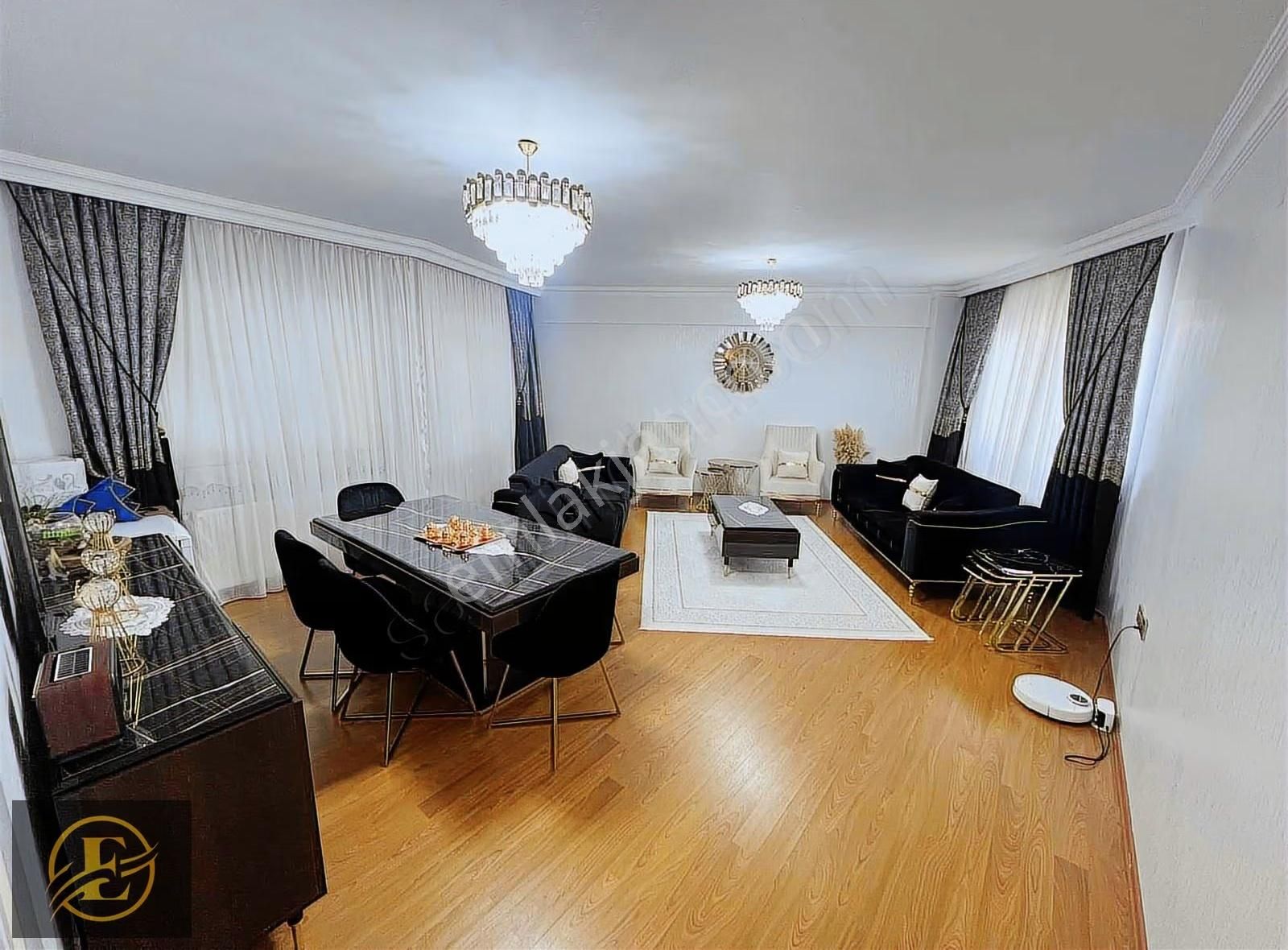 Ekol'den İskanlı 3 Cephe Geniş Full Bakımlı Arakat 3+1 Fırsat !