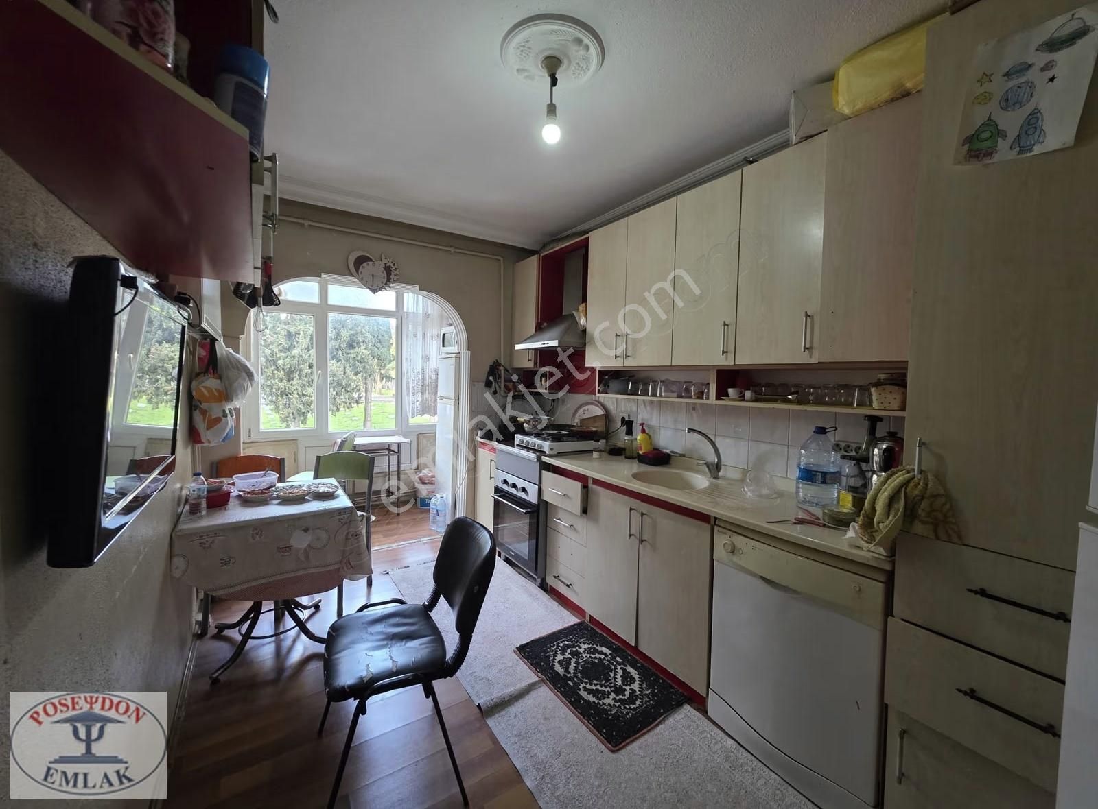 Cevatpaşa'da Cadde Üzerinde Satılık 3+1 Daire - Görsel 22