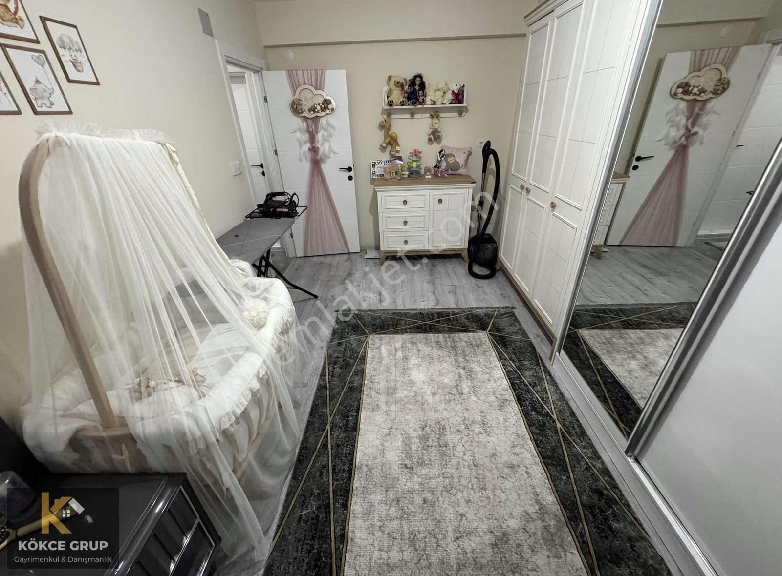 Kökce'den Komple Sıfır Tadilatlı Geniş Asansörlü 3+1 Daire - Görsel 8