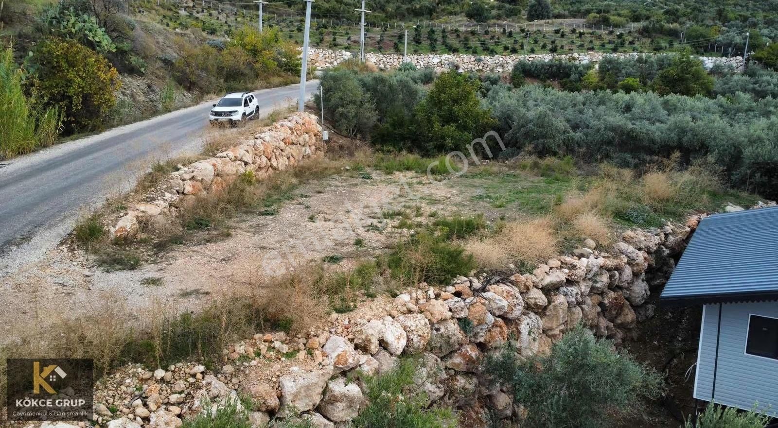 Kökce'den Erentepe Mah. Köy İçerisinde Satılık Müstakil Parsel