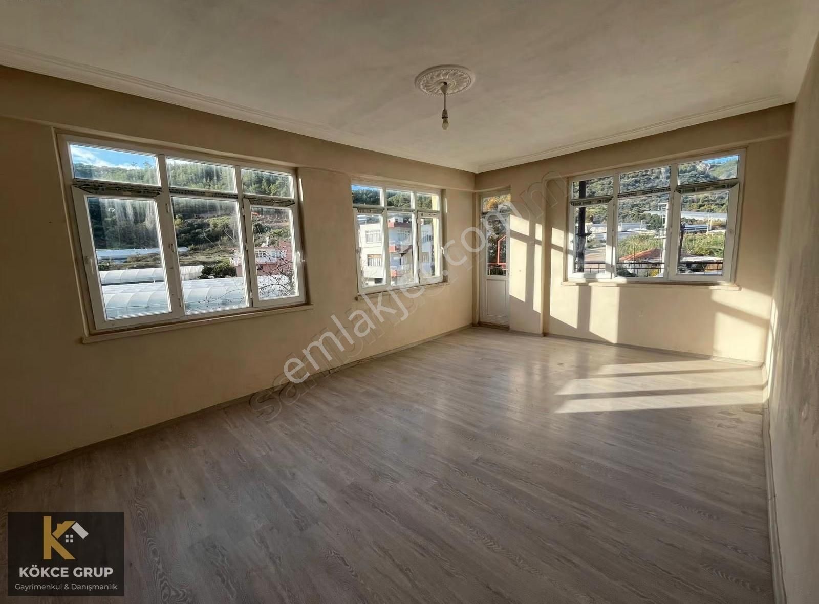 Kökce'den Hacıveliler Şıh Köyünde 3+1 Kiralık Manzaralı 200m2 - Görsel 7