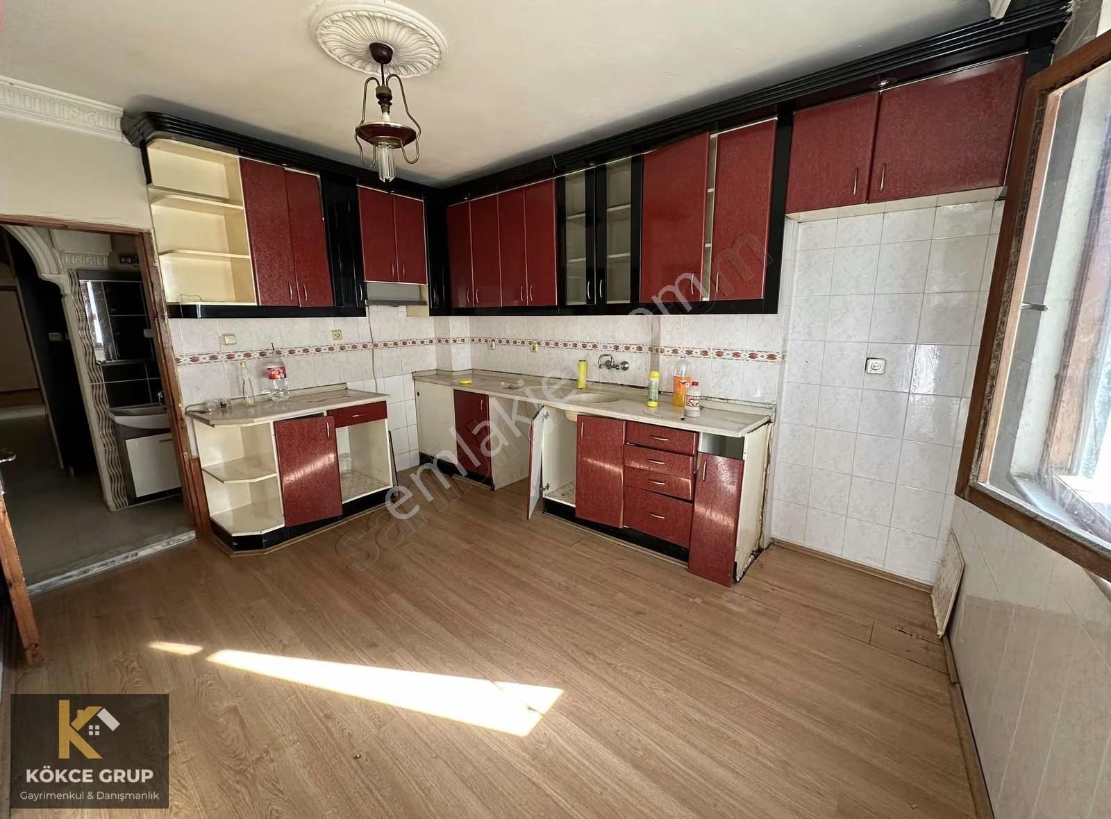 Kökce'den 3+1 Geniş Merkezi Konum Ara Kat Satılık Daire - Görsel 8