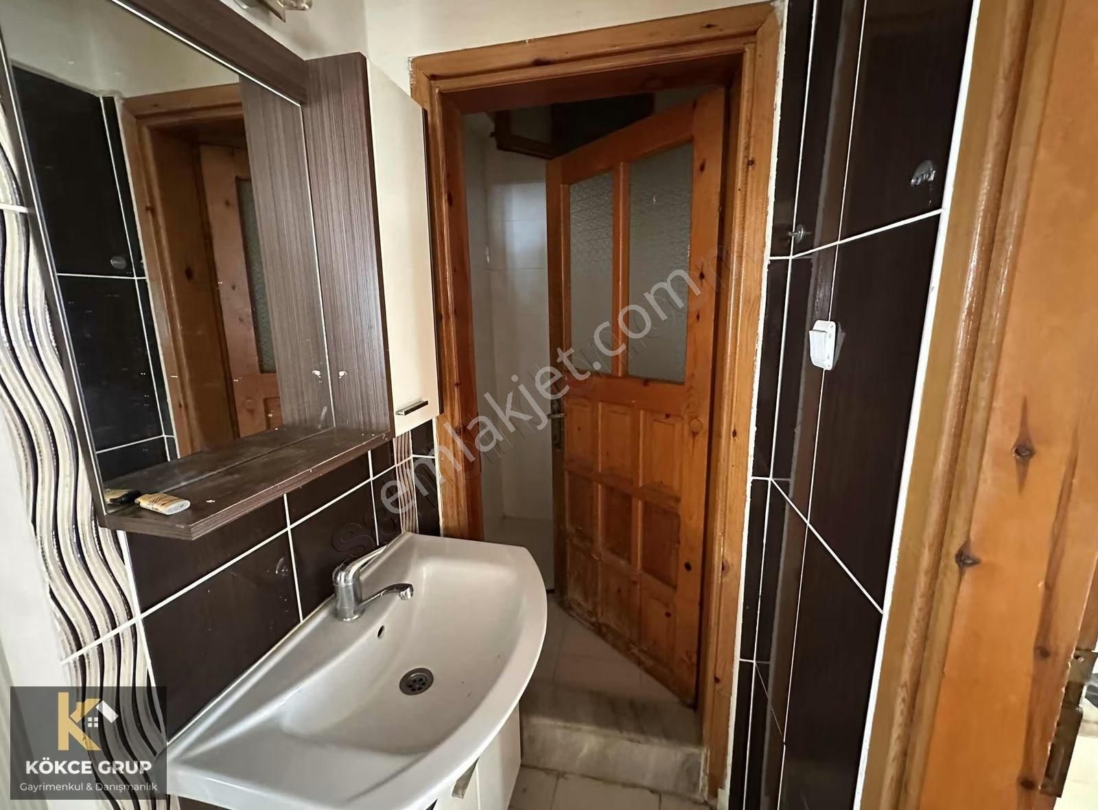 Kökce'den 3+1 Geniş Merkezi Konum Ara Kat Satılık Daire - Görsel 6